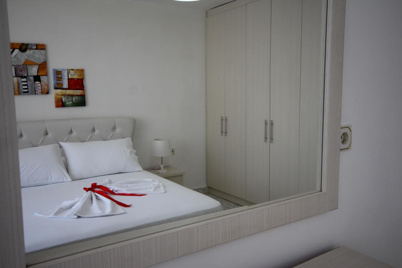 Cozy Apartment Sarande Bagian luar foto