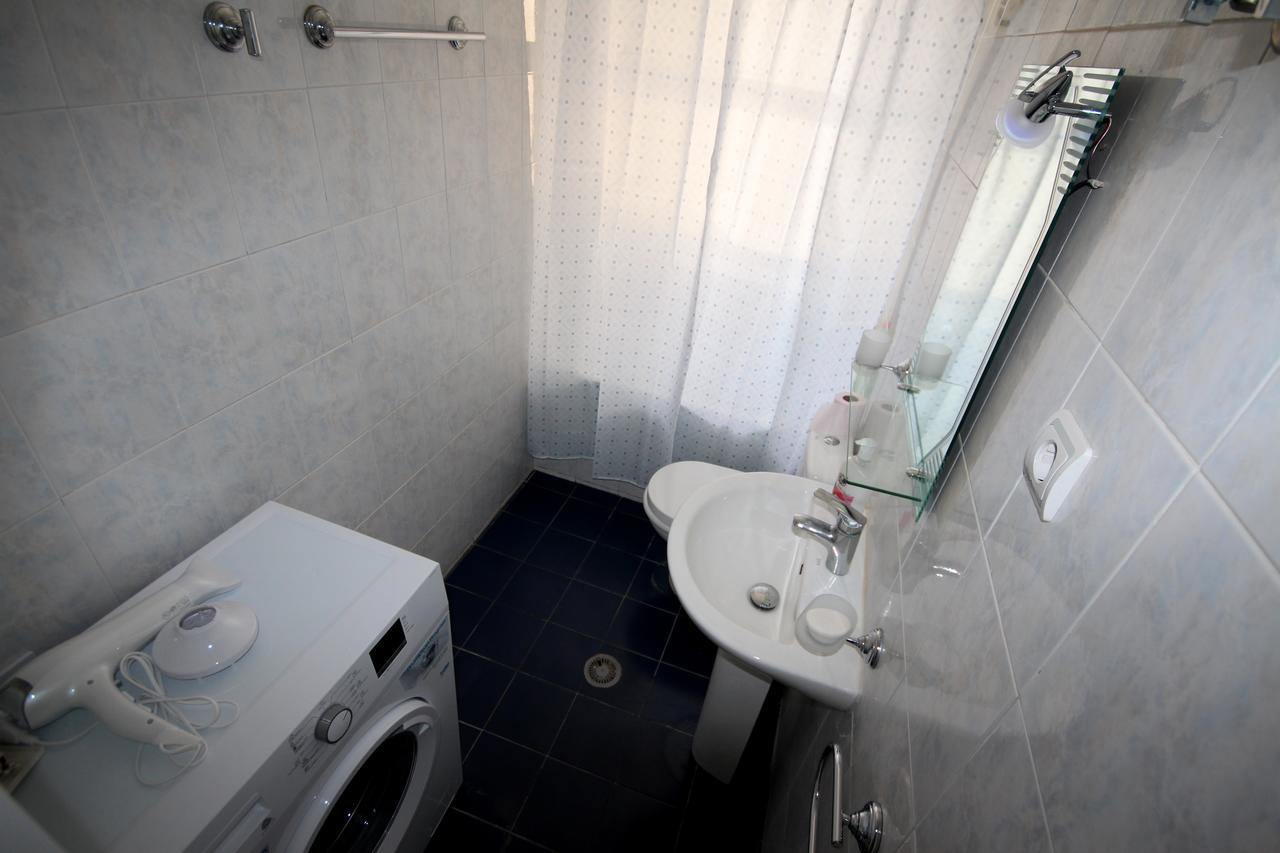 Cozy Apartment Sarande Bagian luar foto